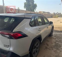 تويوتا راف 4